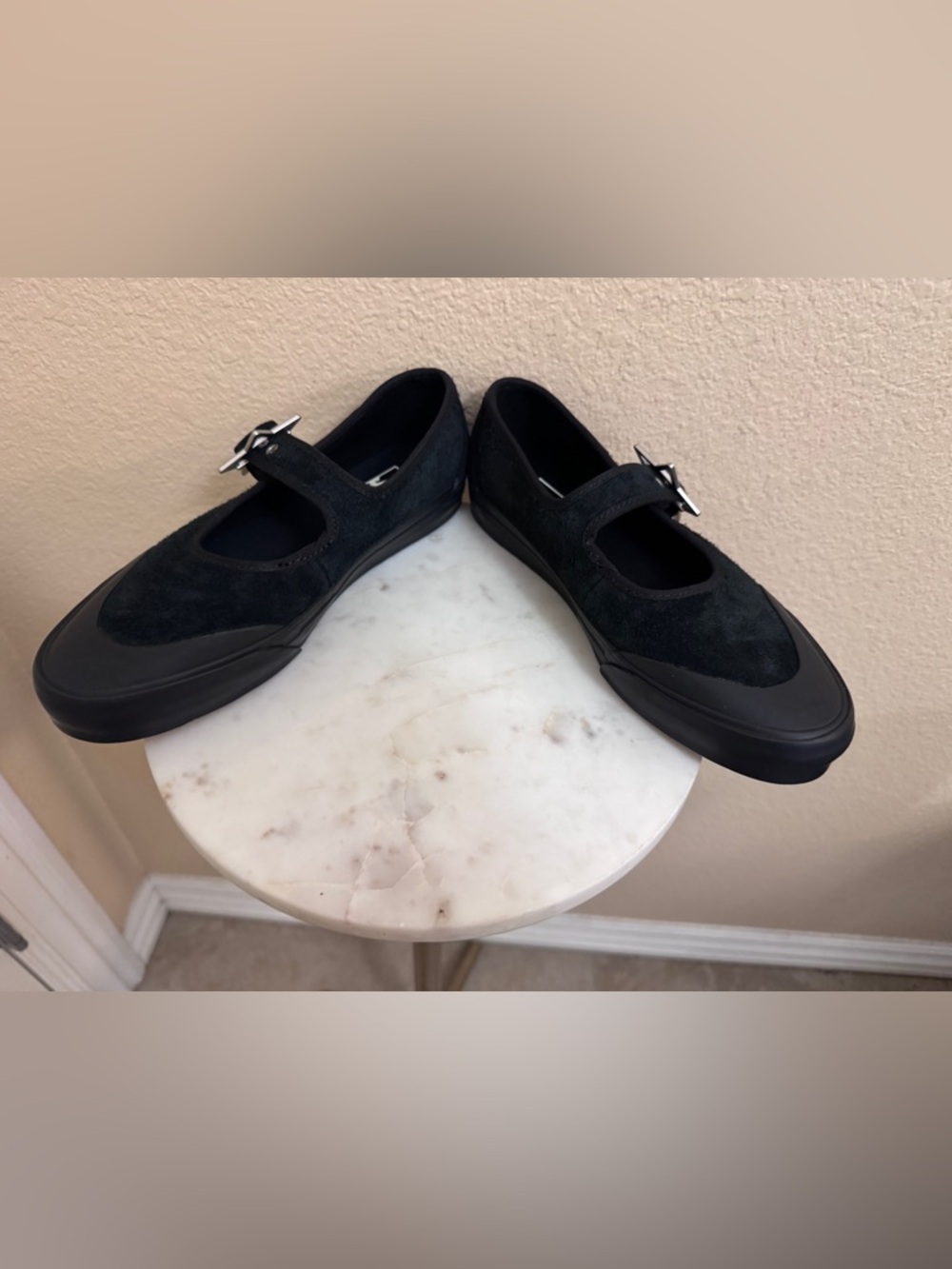 NEW Women VANS Mary Jane trendy sneakerina shoes suede Black Star Buckle Sz 7.5 - Picture 4 of 8
